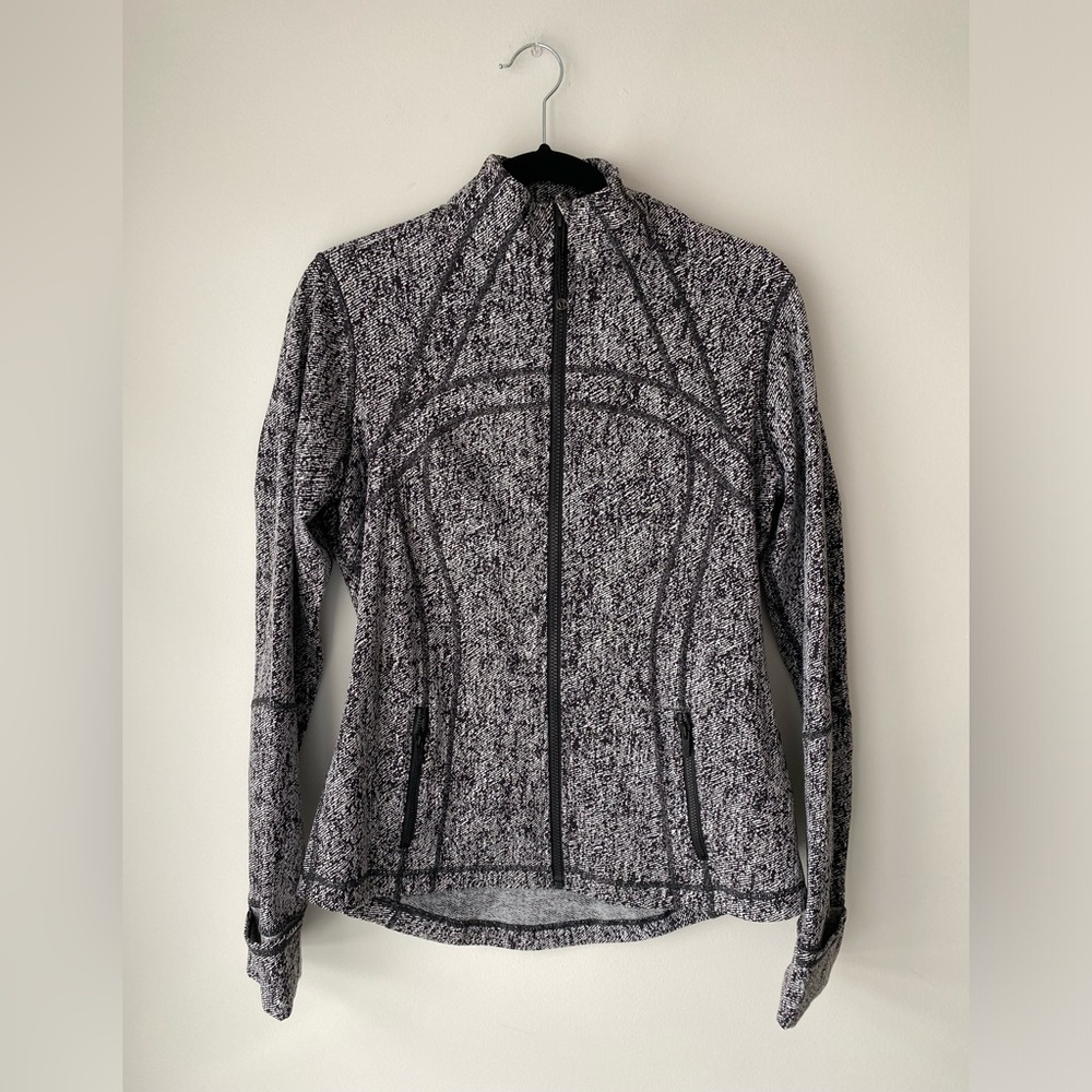 Lululemon Women's Define Jacket Luon Twill Black White